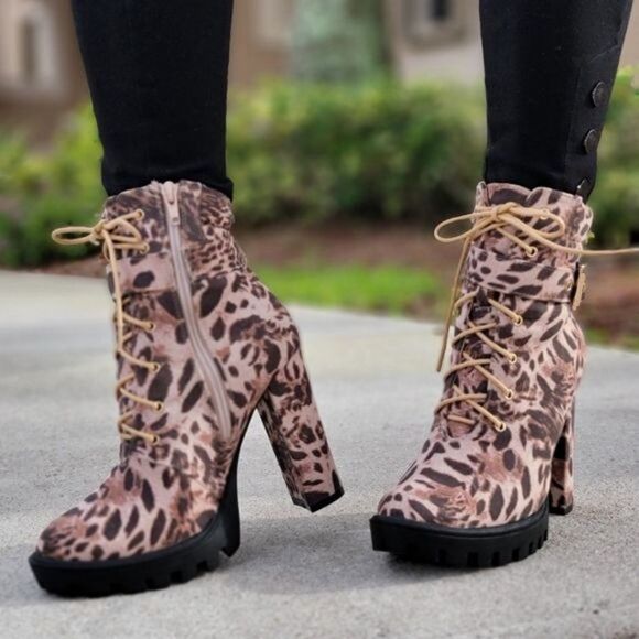 Shoes - Women's Leopard Lace up Booties Chunky Heels